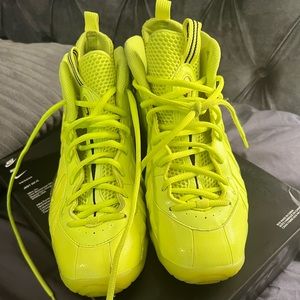 Grade school nike little posite one